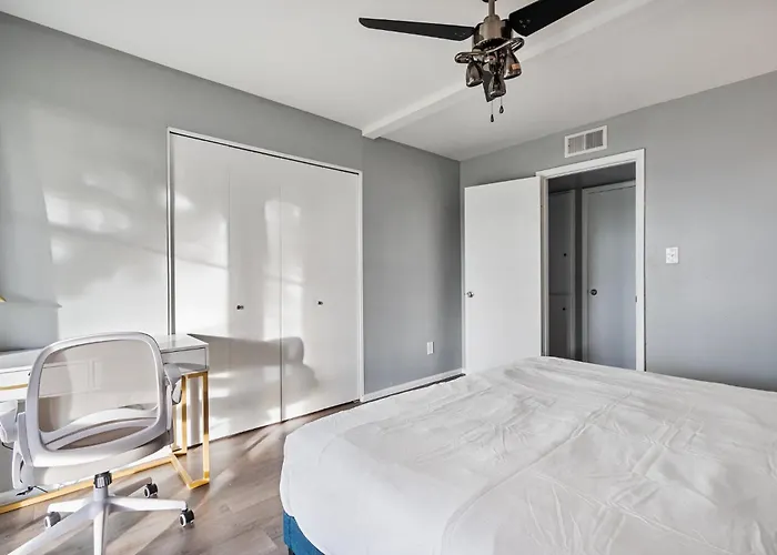 Apartment Modern 1b1b Escape In